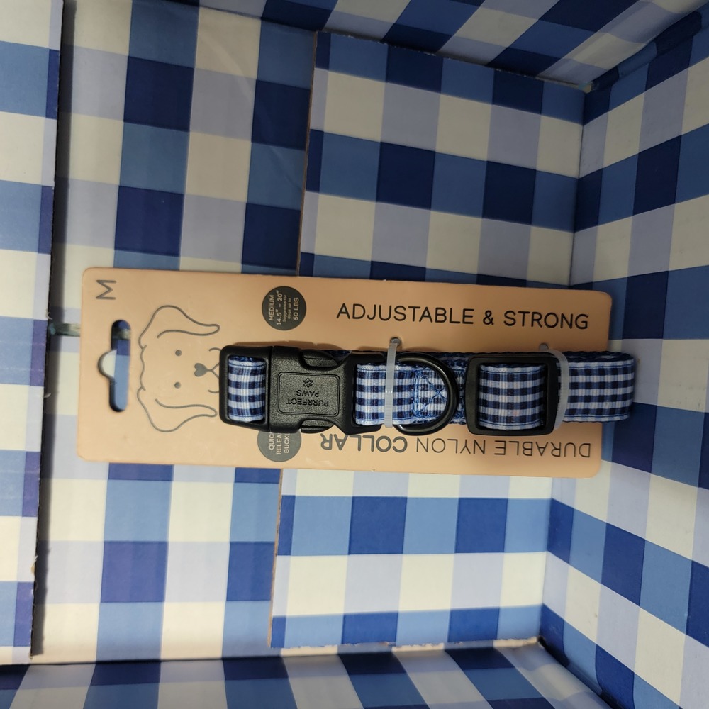 Bath & Body Works | Medium Gingham Collar